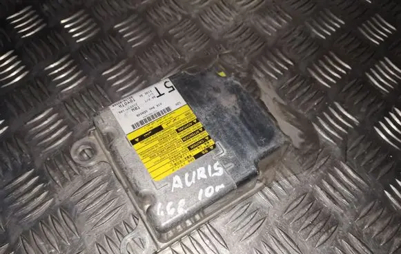 Toyota Auris 150 Airbag control unit/module 8917002560 215537106