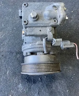 Hyundai Tucson JM Air conditioning (A/C) expansion valve B134A R134A