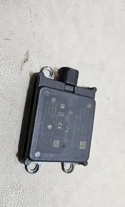 BMW 5 G30 G31 G38 Distronic sensor radar 5A1CFA0-02