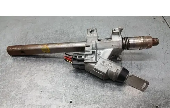 Volkswagen Polo II 86C 2F Ignition lock 357905851