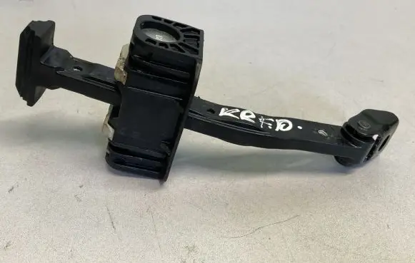 BMW 5 F10 F11 Front door check strap stopper 7182005