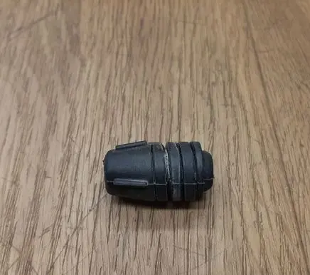 Land Rover Discovery 5 Tailgate/trunk/boot lid buffer LR095487