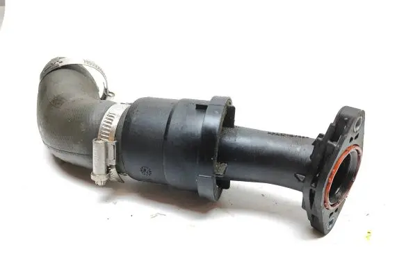 Ford Focus Intercooler hose/pipe 1V216C646BB