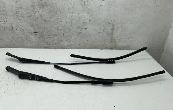 Audi A7 S7 4G Windshield/front glass wiper blade 4G1955408D