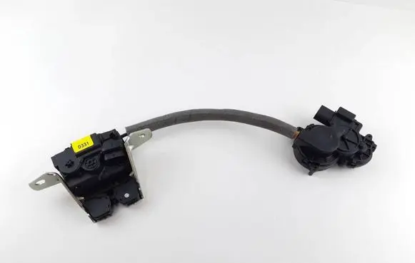Porsche Cayenne (9Y0 9Y3) Tailgate/trunk/boot lock/catch/latch 9Y3827888 9Y3827447F T9Y3726