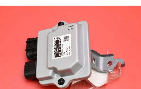 Toyota Yaris Engine control unit/module ECU 89571-10010
