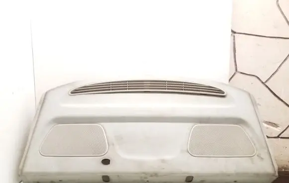Parcel shelf