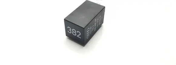 Audi A8 S8 D2 4D Other relay 4D0907131 715203