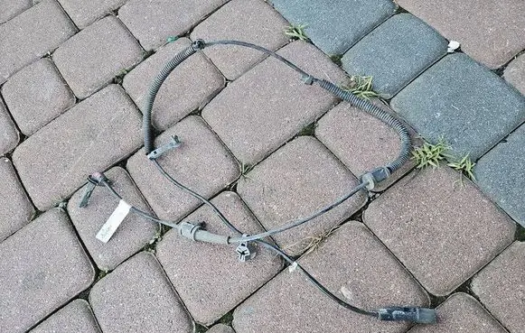 Opel Insignia A Front ABS sensor wiring 22868982-