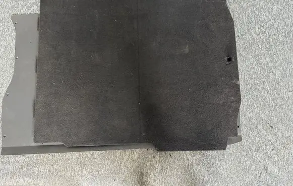 Trunk/boot floor carpet liner
