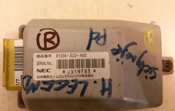 Honda Legend III KA9 Airbag deployment crash/impact sensor 81334SZ3A02