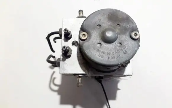 Alfa Romeo 156 ABS Pump 1928402824 0273004483