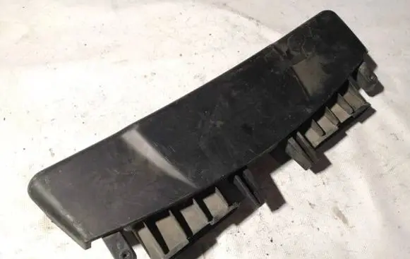 BMW X3 E83 Intake resonator 13713402849