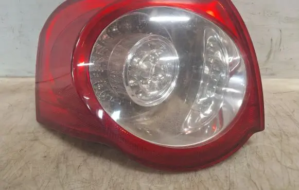 Volkswagen PASSAT B6 Rear/tail lights 27459002