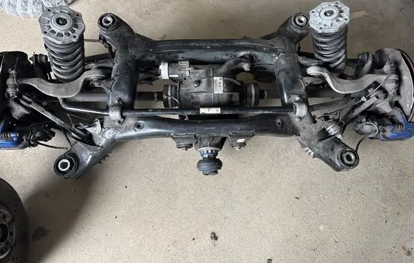 BMW X4M F98 Rear suspension assembly kit set 8047172 8746456 8067508
