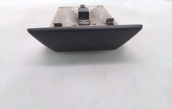 Car ashtray