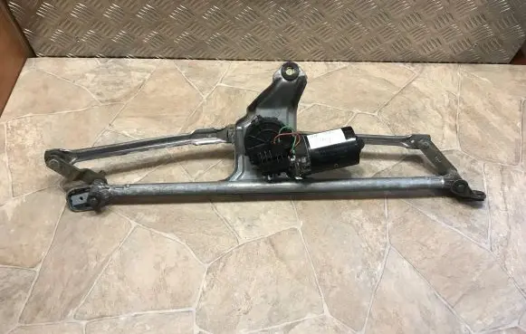 Porsche Boxster 986 Front wiper linkage and motor 0390241351