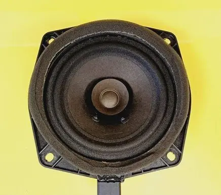 Mitsubishi Colt Front door speaker MN141417