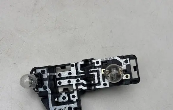 Audi A3 S3 8V Tail light bulb cover holder 81099007