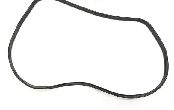 Jaguar XK8 - XKR Trunk rubber seal (body) HJA5372BD