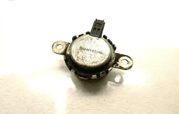 Subaru Outback (BT) Camshaft vanos timing valve 20046193146