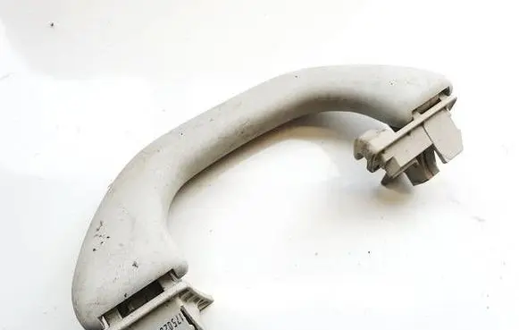Volkswagen PASSAT B7 Rear interior roof grab handle 1K0857607M