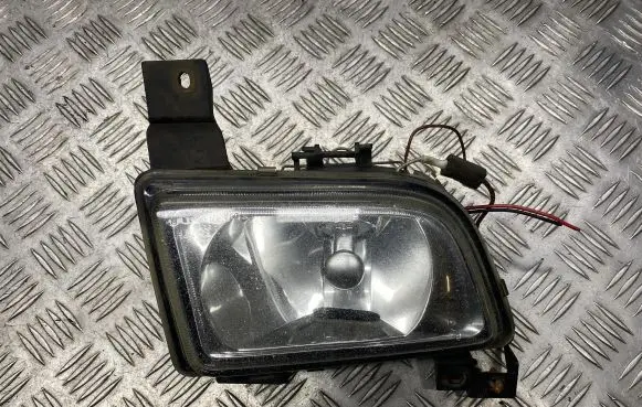 Mazda Premacy Front fog light B25G51680C F014000049 LE97A116