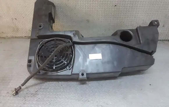Audi A5 8T 8F Subwoofer speaker 8T8035382
