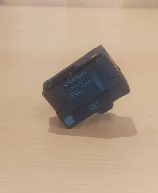 Volvo V70 Seat heating relay 31268907