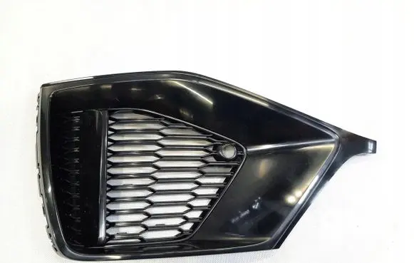 Audi Q8 Front bumper upper radiator grill 4M8807681A