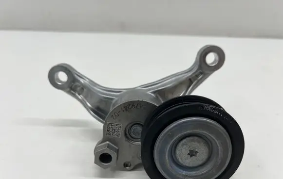 BMW X7 G07 Generator/alternator belt tensioner 8479241