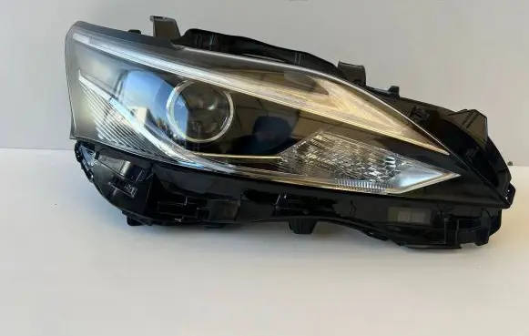Lexus CT 200H Headlight/headlamp KOITO76-29