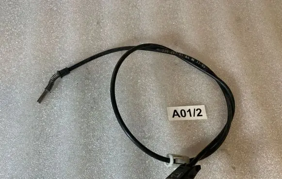 Mercedes-Benz S W220 Clutch cable A2202670164