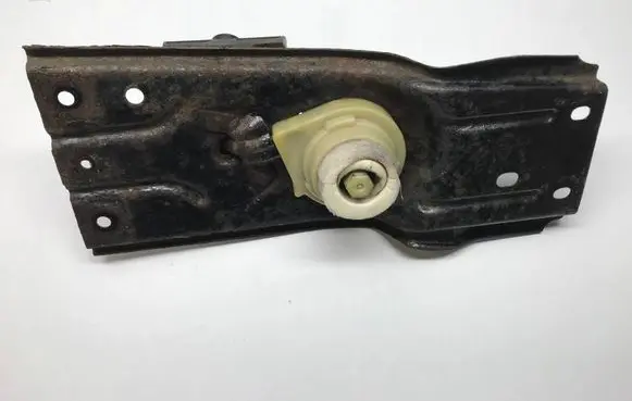 Chrysler Grand Voyager IV Spare wheel bolt 