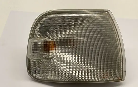 Volkswagen Transporter - Caravelle T4 Front indicator light 7D0953042E