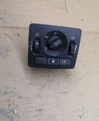 Volvo V50 Light switch 30669734