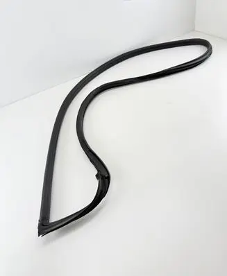 Porsche Cayman 987 Front door rubber seal 987537076