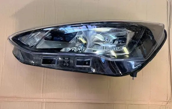 Ford Focus Headlight/headlamp MK7B13E015CC