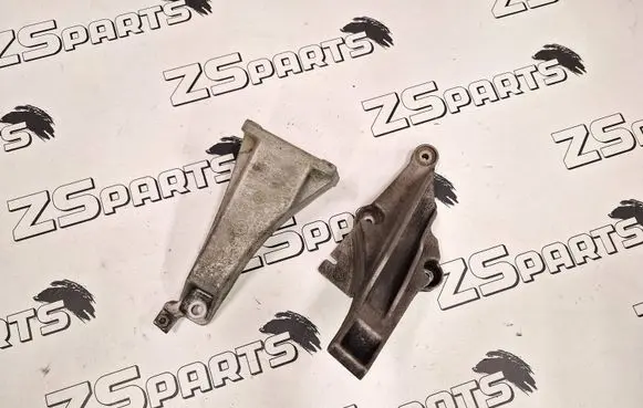 BMW 5 E39 Engine mounting bracket 1092426 1092425