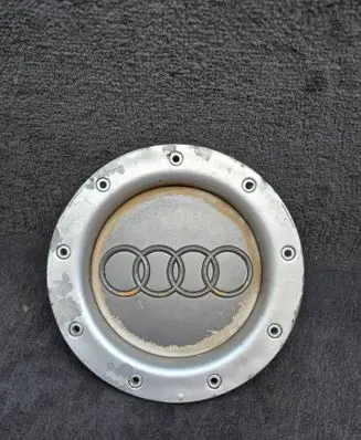 Audi A6 S6 C5 4B Original wheel cap 8D0601165K