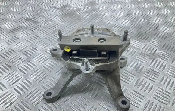 Audi A4 S4 B9 Gearbox mount 8W0399118C 8W0399156