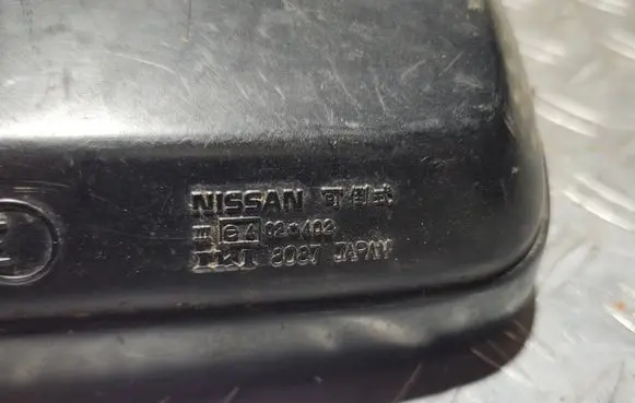 Nissan Sunny Front door electric wing mirror 02402 8087