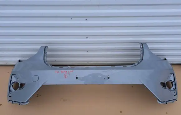 Volvo XC40 Front bumper 31690933