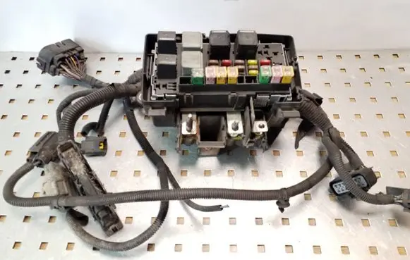Ford Transit Fuse module 6C1T14A067AA