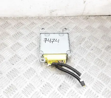 Toyota Avensis T270 Airbag control unit/module 219122103 8917005250