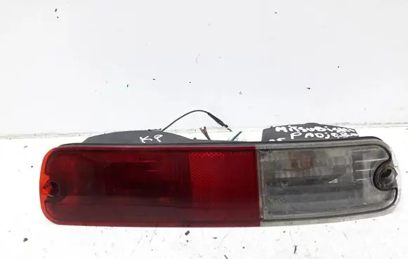 Mitsubishi Pajero Rear/tail lights