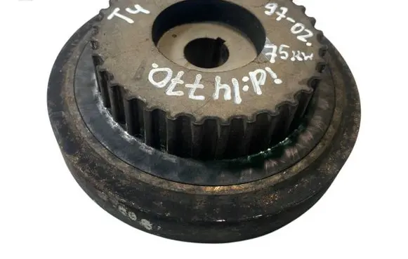 Volkswagen Transporter - Caravelle T4 Fuel pump gear (pulley) 046130101A