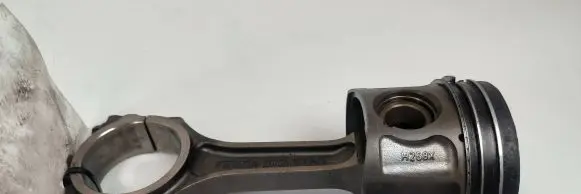 Ford Transit Piston with connecting rod