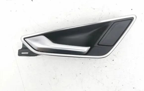 Audi Q2 - Rear door interior handle 81A837019C