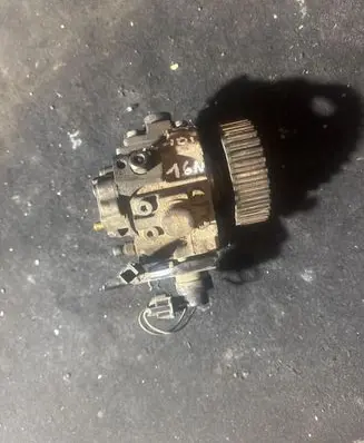 Citroen Berlingo Fuel injection high pressure pump 0445010102 9683703780 9683703780A